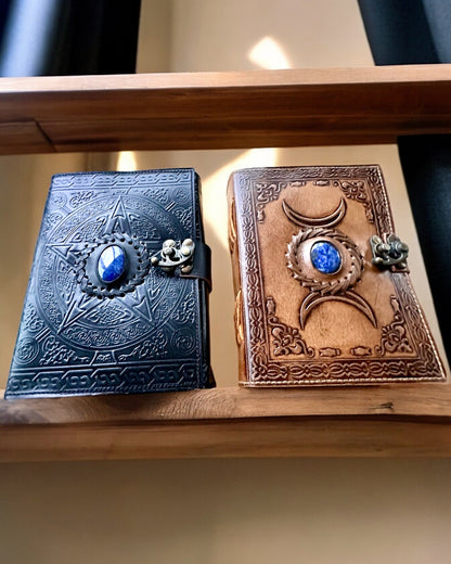 Premium Tagebuch, Antikes Muster, Leder-Notizbuch "Magische Chronik" 200 Seiten, 2 Varianten zur Auswahl, Personalisierung mit Gravur