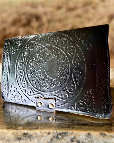 Premium Tagebuch, Antikes Muster, Leder-Notizbuch "Magische Chronik" 200 Seiten, 2 Varianten zur Auswahl, Personalisierung mit Gravur