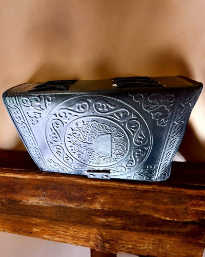 Premium Tagebuch, Antikes Muster, Leder-Notizbuch "Magische Chronik" 200 Seiten, 2 Varianten zur Auswahl, Personalisierung mit Gravur