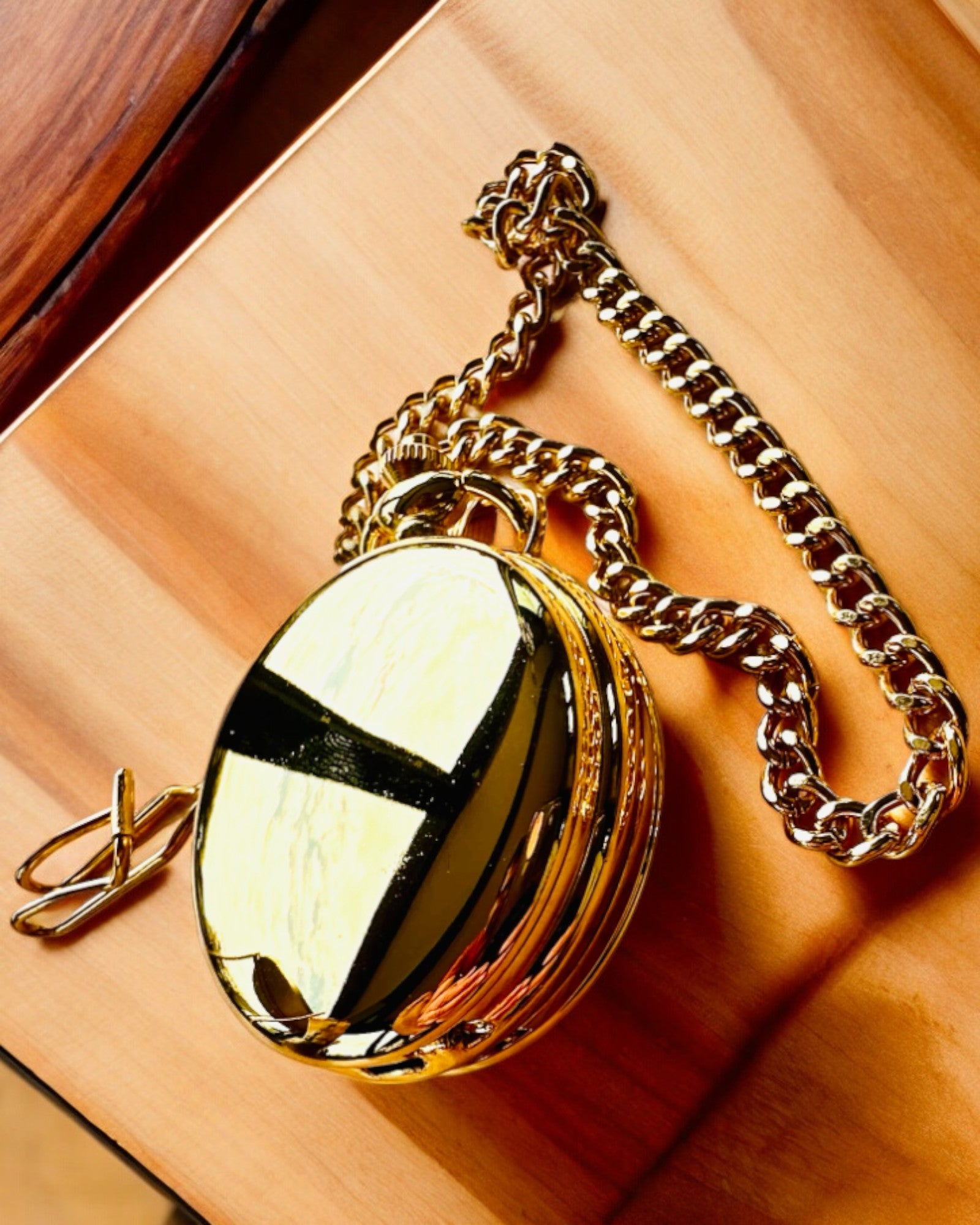 Grand Elegance Taschenuhr mit Doppeldeckel, Manuell, Goldfarben, mit Gravur als Geschenk