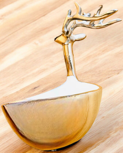 Elegante Schale Gehörnte Schönheit – Handarbeit aus Indien, Personalisierung mit Gravur