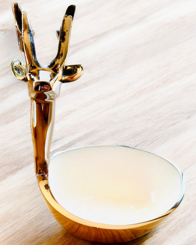 Elegante Schale Gehörnte Schönheit – Handarbeit aus Indien, Personalisierung mit Gravur