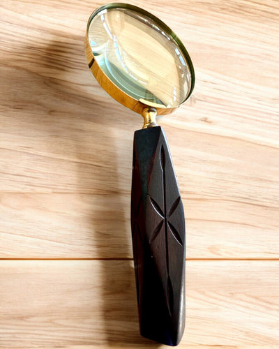 Große Retro-Lupe, Möglichkeit zur Personalisierung als Geschenk mit Gravur - Auswahlmöglichkeiten verfügbar