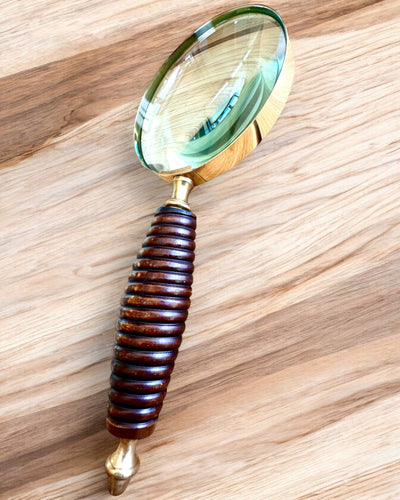 Große Retro-Lupe, Möglichkeit zur Personalisierung als Geschenk mit Gravur - Auswahlmöglichkeiten verfügbar