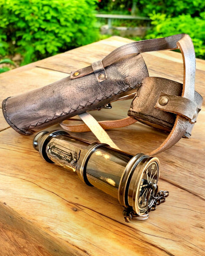 Premium-Fernrohr "Voyager" mit graviertem Fernrohr und Etui aus echtem Leder, Möglichkeit zur Personalisierung mit Gravur als Geschenk