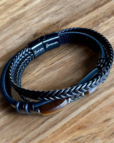 Herrenarmband Magnetic Love – aus Leder mit der Möglichkeit zur Personalisierung durch Gravur als Geschenk
