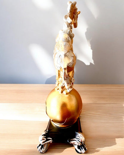 Elegante Statuette "Złoty Rumak" - mit Gravurmöglichkeit als Geschenk