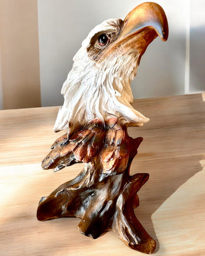 "Orzeł Wolności" - Skulptur aus Harz mit Gravurmöglichkeit als Geschenk, 26,5 cm hoch