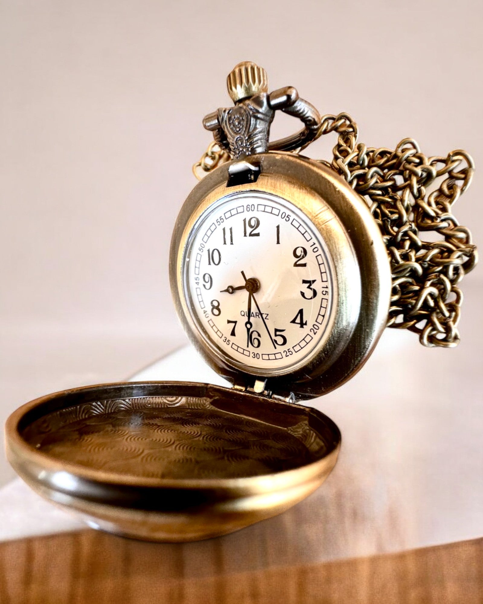Taschenuhr Unicorn Elegance mit Kette, Einhorn-Motiv, kostenlose Gravur auf Bestellung