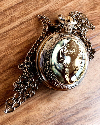 Taschenuhr "Tygriseleganz" aus Edelstahl mit Gravuroption als Geschenk