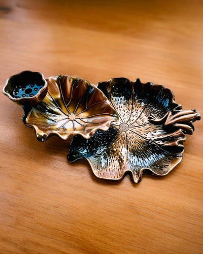 Eleganter Metallhalter für Räucherstäbchen Lotusblatt - 4 Varianten zur Auswahl, Möglichkeit der Personalisierung mit Gravur als Geschenk