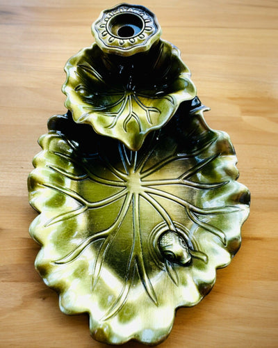 Eleganter Metallhalter für Räucherstäbchen Lotusblatt - 4 Varianten zur Auswahl, Möglichkeit der Personalisierung mit Gravur als Geschenk