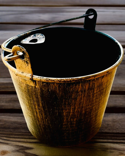 Stilvoller Metall-Aschenbecher "Rustic Charm" 19-23 cm Höhe, 8 Varianten zur Auswahl, Gravur auf Wunsch