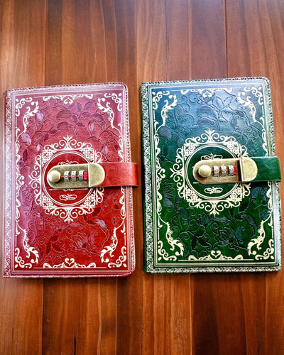 Exklusives Leder-Notizbuch "Sekretnik" A5 mit Zahlenschloss - Personalisierung mit Gravur