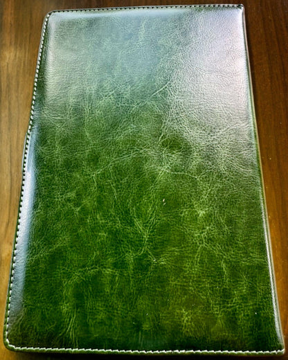 Exklusives Leder-Notizbuch "Sekretnik" A5 mit Zahlenschloss - Personalisierung mit Gravur