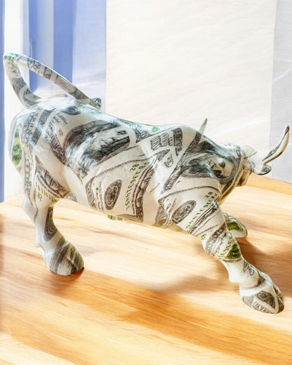 Dekorative Skulptur Stier "BullArt" – Einzigartige Kunst mit Gravuroption - 4 Farbvarianten, als personalisiertes Geschenk