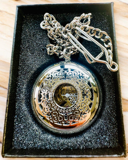 Taschenuhr "Eterna Eleganz", personalisiertes Geschenk, Gravur. Farbe Silber