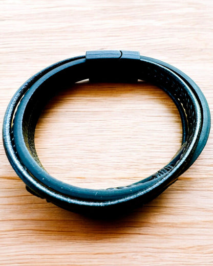 Armband "Orzeł" mit Gravuroption, 3 Farbvarianten