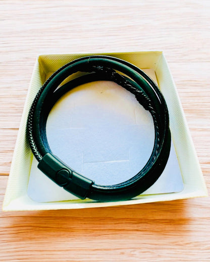 Armband "Orzeł" mit Gravuroption, 3 Farbvarianten