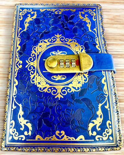 Exklusives Leder-Notizbuch "Sekretnik" A5 mit Zahlenschloss - Personalisierung mit Gravur
