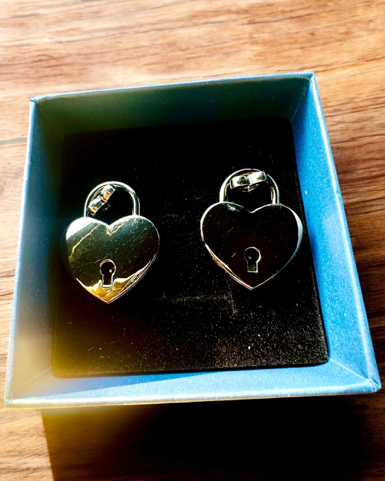 Miłosne Mini Kłódki Serce DeLuxe - Set aus 2 Schlössern mit Schlüsseln, 6 Varianten zur Auswahl, Möglichkeit der Personalisierung mit Gravur als Geschenk