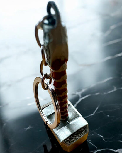 Thors Hammer - Kraftschlüsselanhänger, personalisierbar mit Gravur als Geschenk