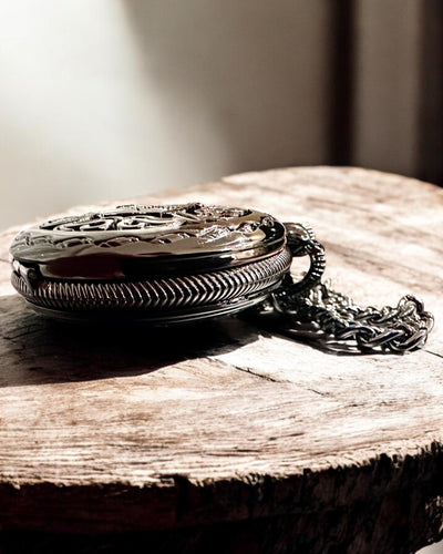 Taschenuhr "Zeit der Meister" - Premium Edition mit Gravurmöglichkeit