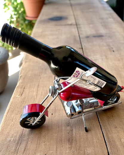Metall-Weinhalter 40 cm lang, in Form eines Motorrads mit Gravurmöglichkeit als Geschenk