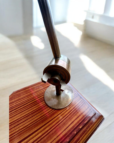 Handwerkslupe "Royal Magnifier" mit Ständer und verstellbarer Halterung - Möglichkeit zur Personalisierung mit Gravur als Geschenk