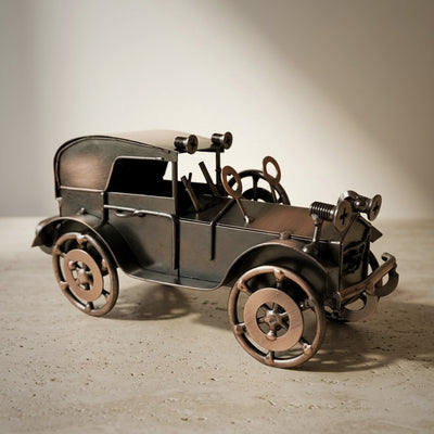Metallmodell eines Retro-Automobils Autodekoration Vintage - Q87