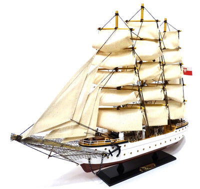 Modell des Segelschiffs Dar Pomorza 50cm - DARPOM50