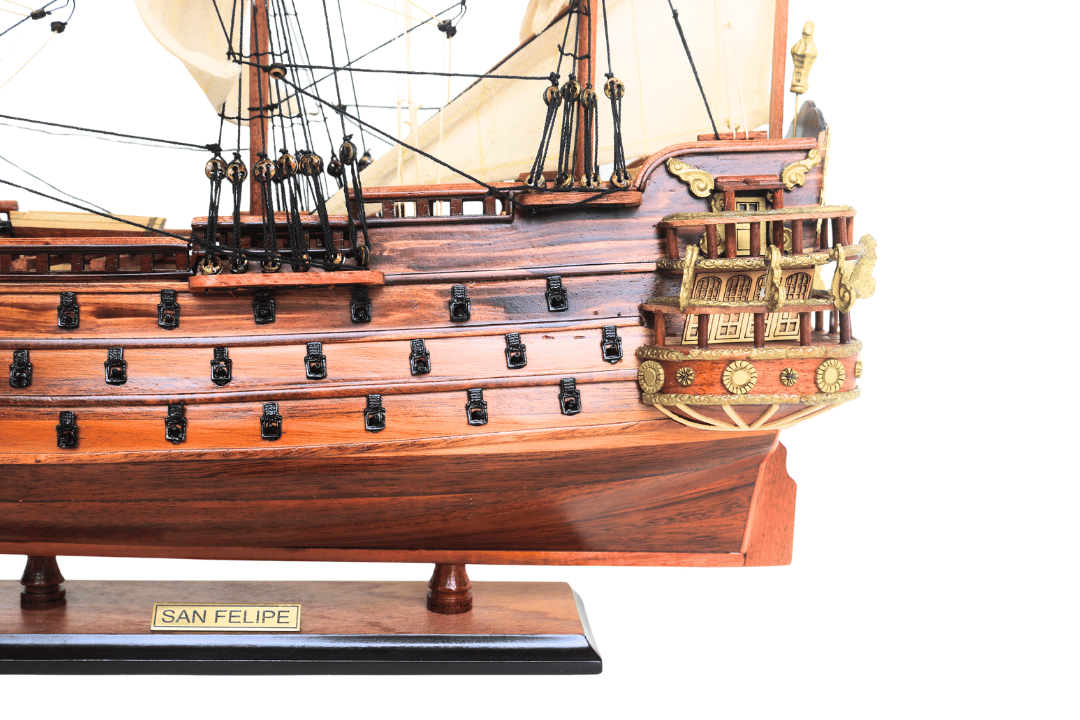 Exklusives Segelschiffmodell des Schiffs San Felipe – SF4, Möglichkeit zur Personalisierung durch Gravur