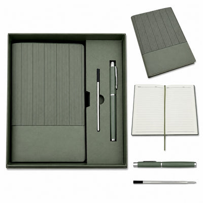 Elegantes Geschenkset mit personalisierter Gravur - Leder-Notizbuch A5 in Olivgrün mit Kugelschreiber und Ersatzmine in ästhetischer Geschenkbox