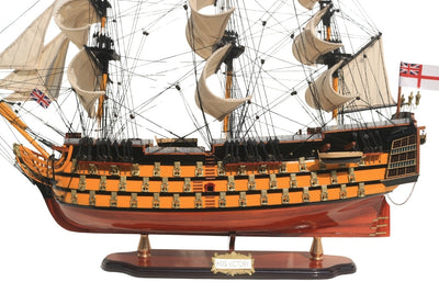 Segelschiffmodell HMS Victory 80cm, montiert, mit Möglichkeit zur Personalisierung durch Gravur - exklusive Geschenkdekoration, handgefertigt aus exotischem Holz, hohe Qualität und Liebe zum Detail