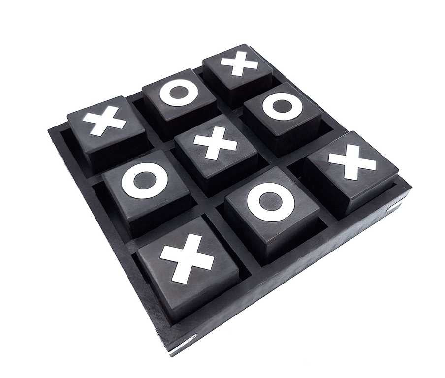 Großes hölzernes Tic-Tac-Toe 24x24cm - Elegantes Strategiespiel - G1079/B