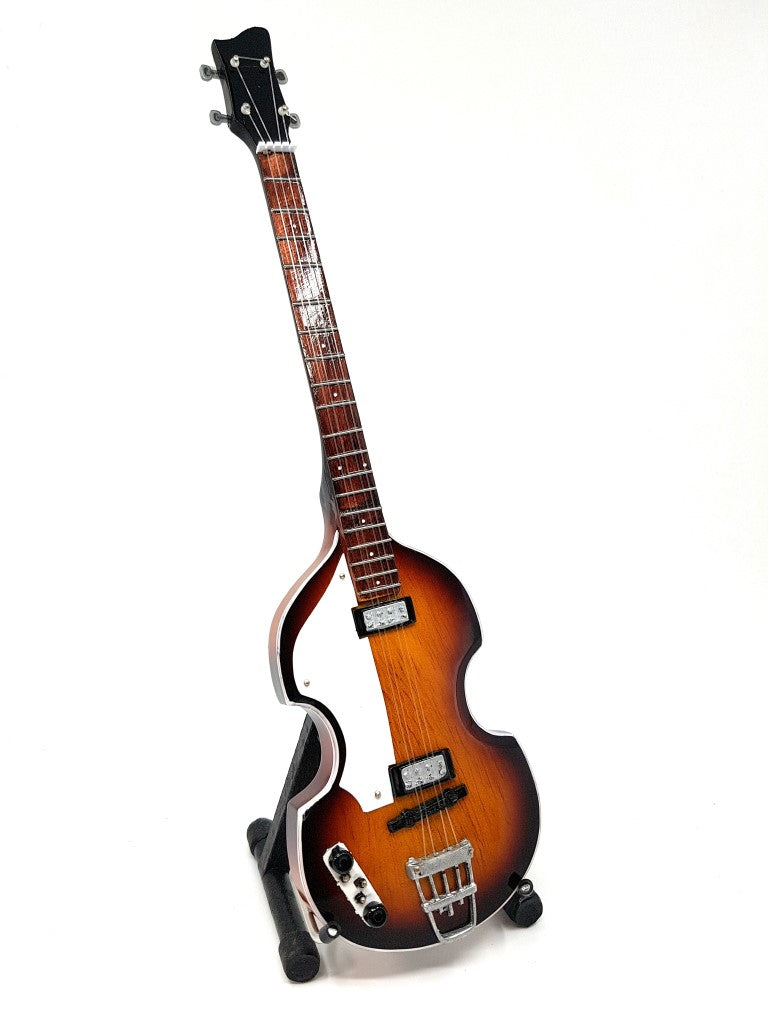 Mini-Bassgitarre im Stil von Paul McCartney, MGT-2028, Mahagoni, personalisierbare Gravur, ideal als Geschenk, Höhe 27,5 cm