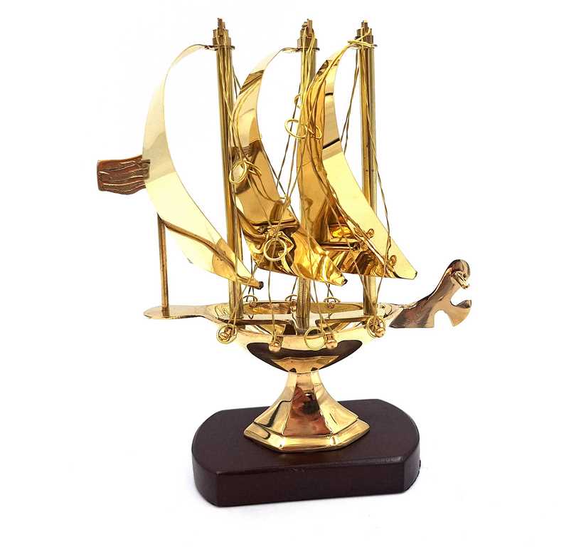 Messingschiff auf Holzsockel 20 cm - N-4450A