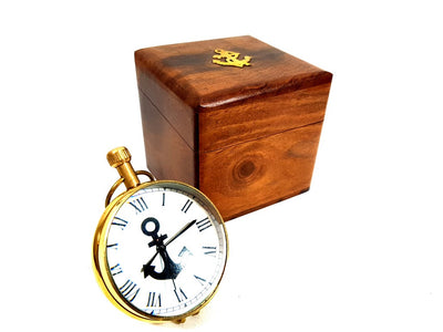 Maritime Uhr in Holzkasten NI406A/1