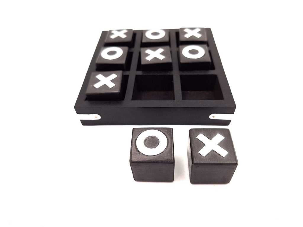 Spiel - Tic-Tac-Toe - 13 x 13 cm - G1078
