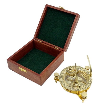Messingkompass mit Sonnenuhr NC1504