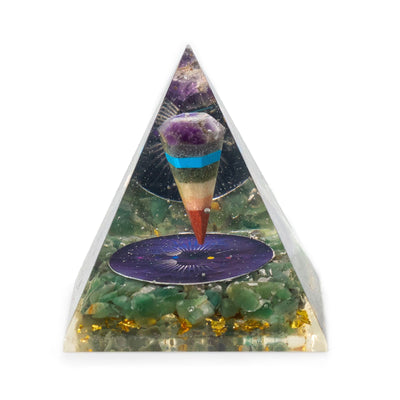 Mittlere Orgonit-Pyramide mit Pendel und grünen Aventurin-Chips 7x6 cm