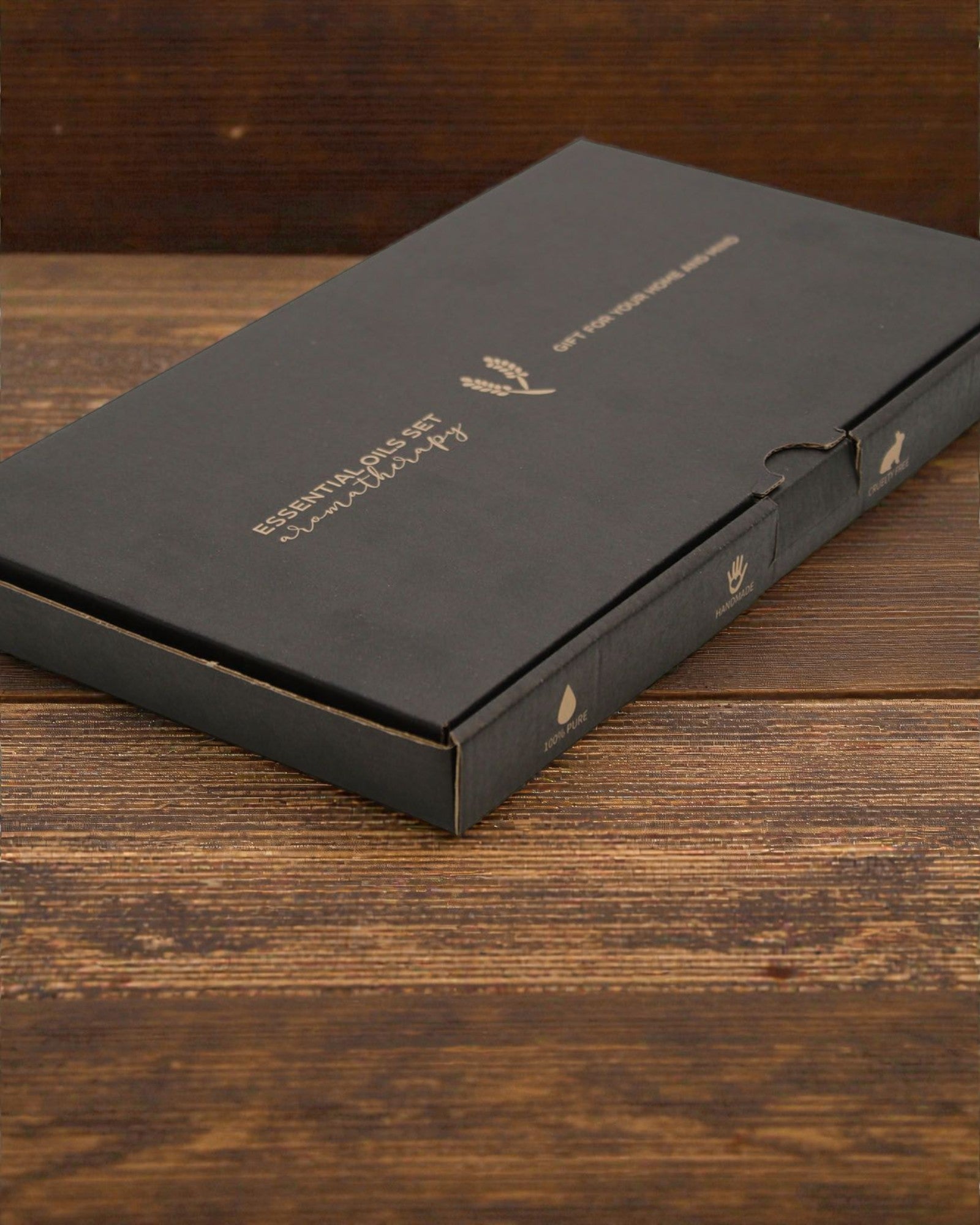 Frühlingserwachen der Natur – Luxus-Set mit 12 ätherischen Ölen à 5 ml mit Tropfpipetten