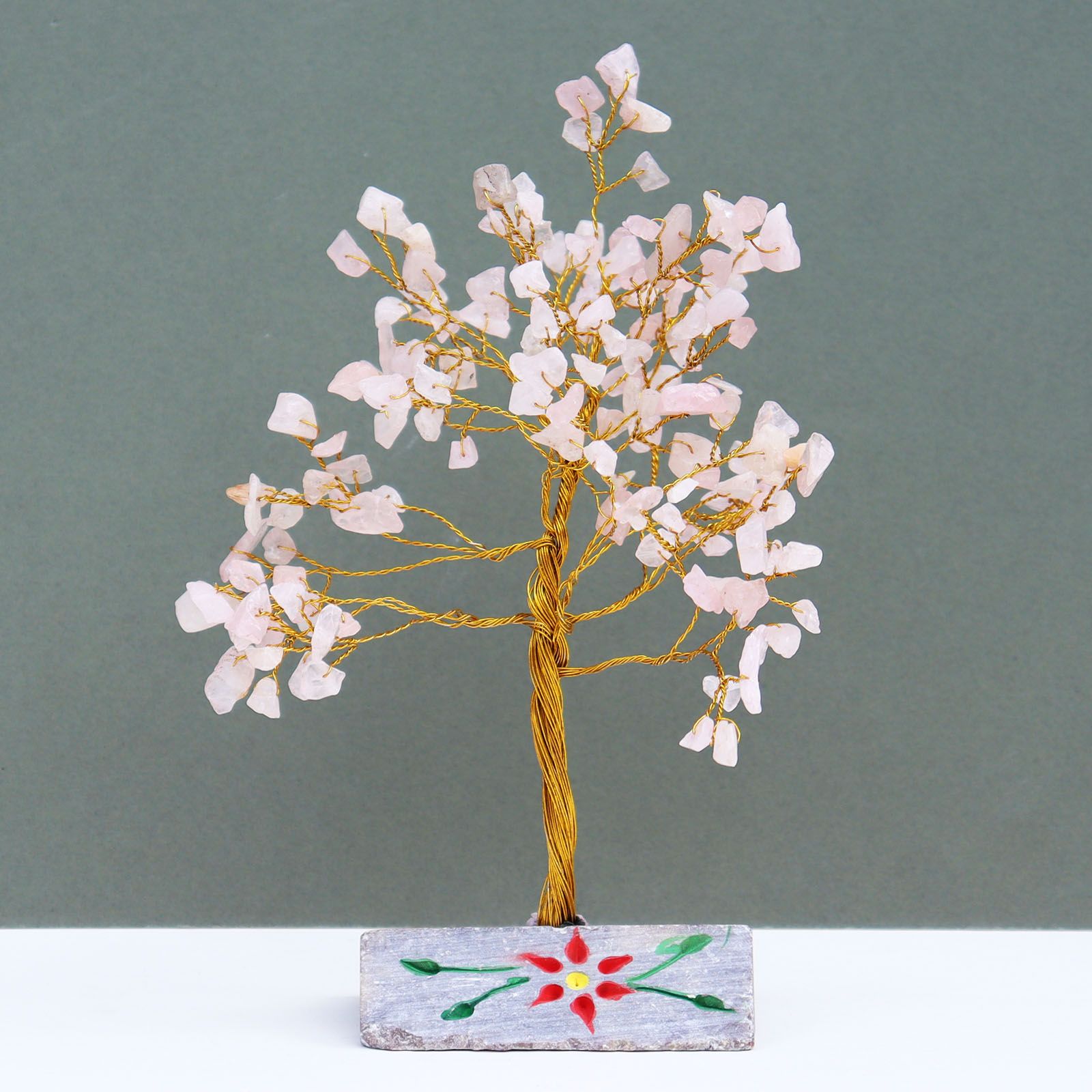 Rosenquarzbaum mit 160 Steinen