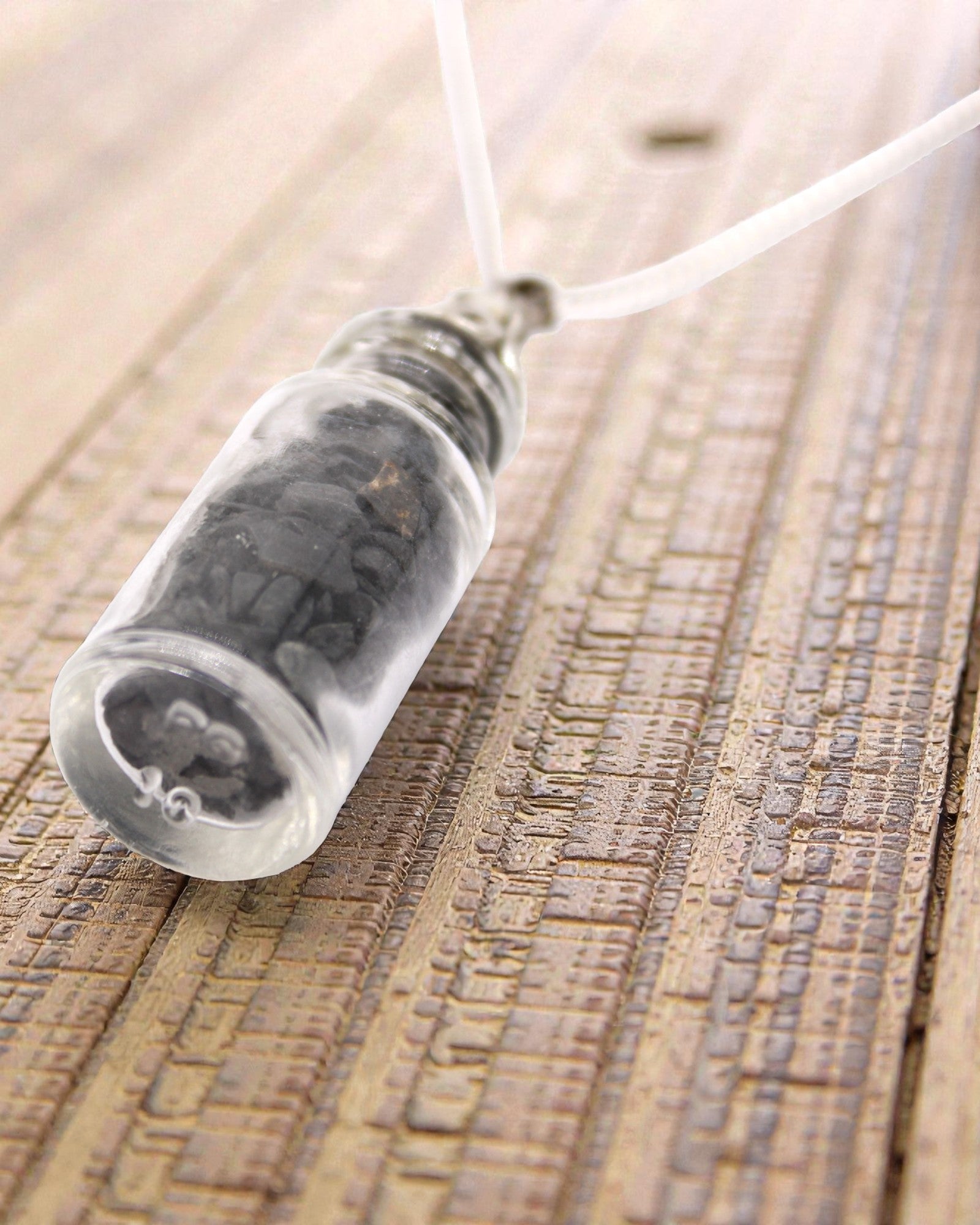 Halskette mit Fläschchen-Edelsteinen – Schwarzer Onyx