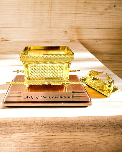 Majestätische Miniatur der Bundeslade in Goldfassung 11,2 x 5,8 x 7,3 cm - Exklusive Lade, Dekoration in Goldausführung