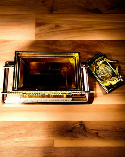 Majestätische Miniatur der Bundeslade in Goldfassung 11,2 x 5,8 x 7,3 cm - Exklusive Lade, Dekoration in Goldausführung