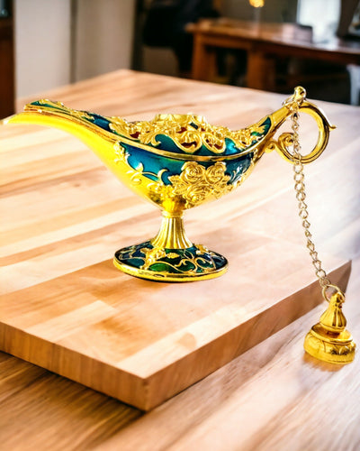 Kleine handgefertigte Aladdin-Lampe - Künstlerisches Metallhandwerk zur Wohnungsdekoration, Gravur