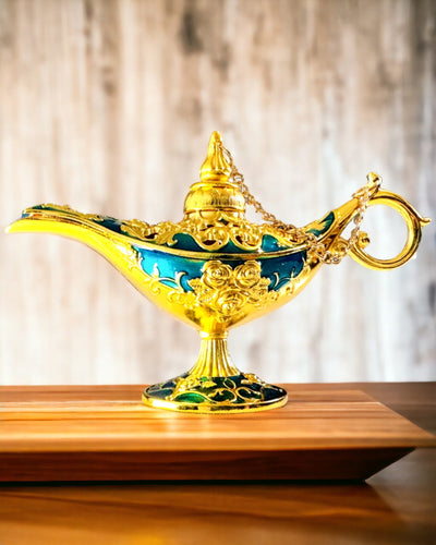Kleine handgefertigte Aladdin-Lampe - Künstlerisches Metallhandwerk zur Wohnungsdekoration, Gravur