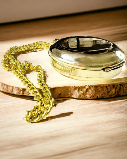 Goldfarbener Kompass "Przygoda" – Eleganter Entdeckungsnavigator