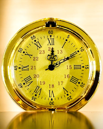 Goldfarbene Retro-Taschenuhr mit Gravurmöglichkeit